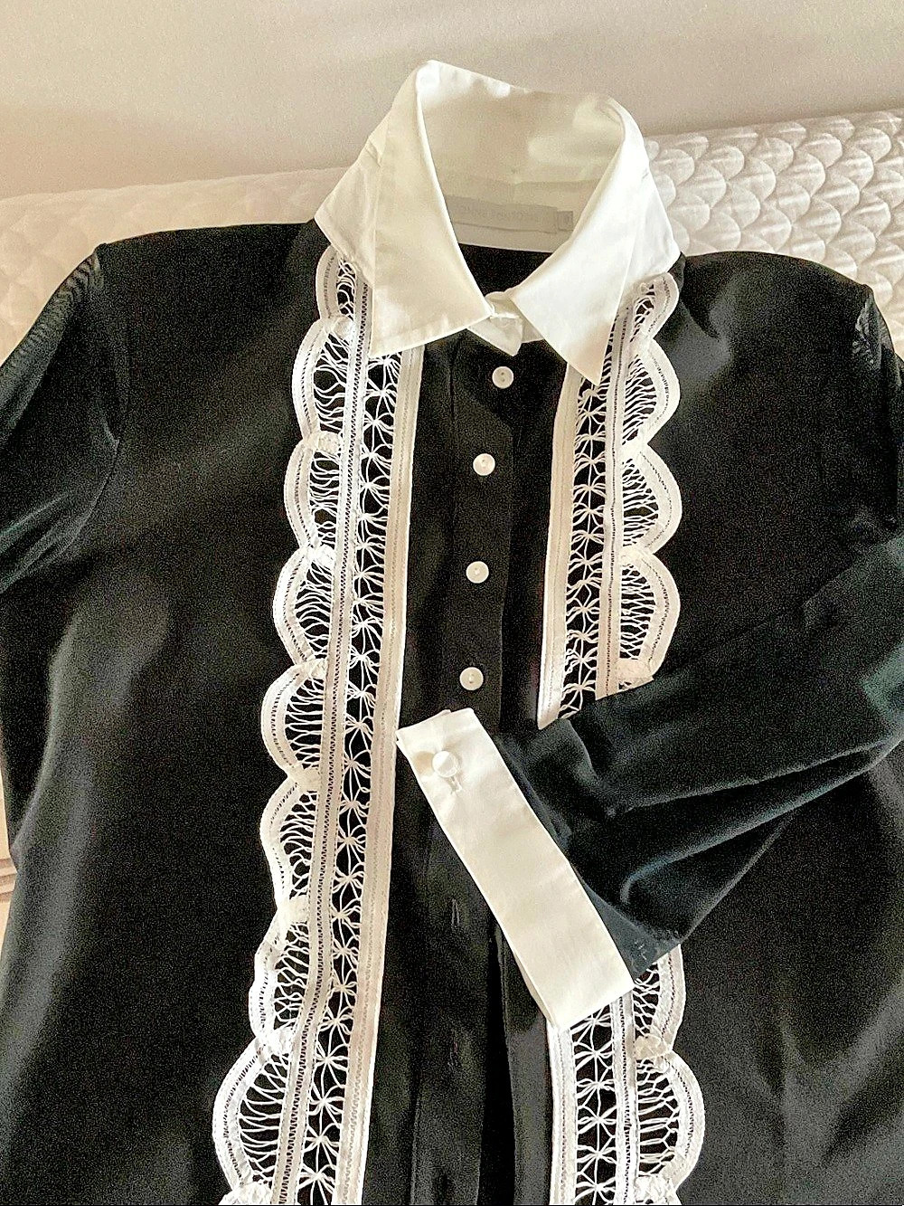 Black & White Lace Trim Blouse Like New